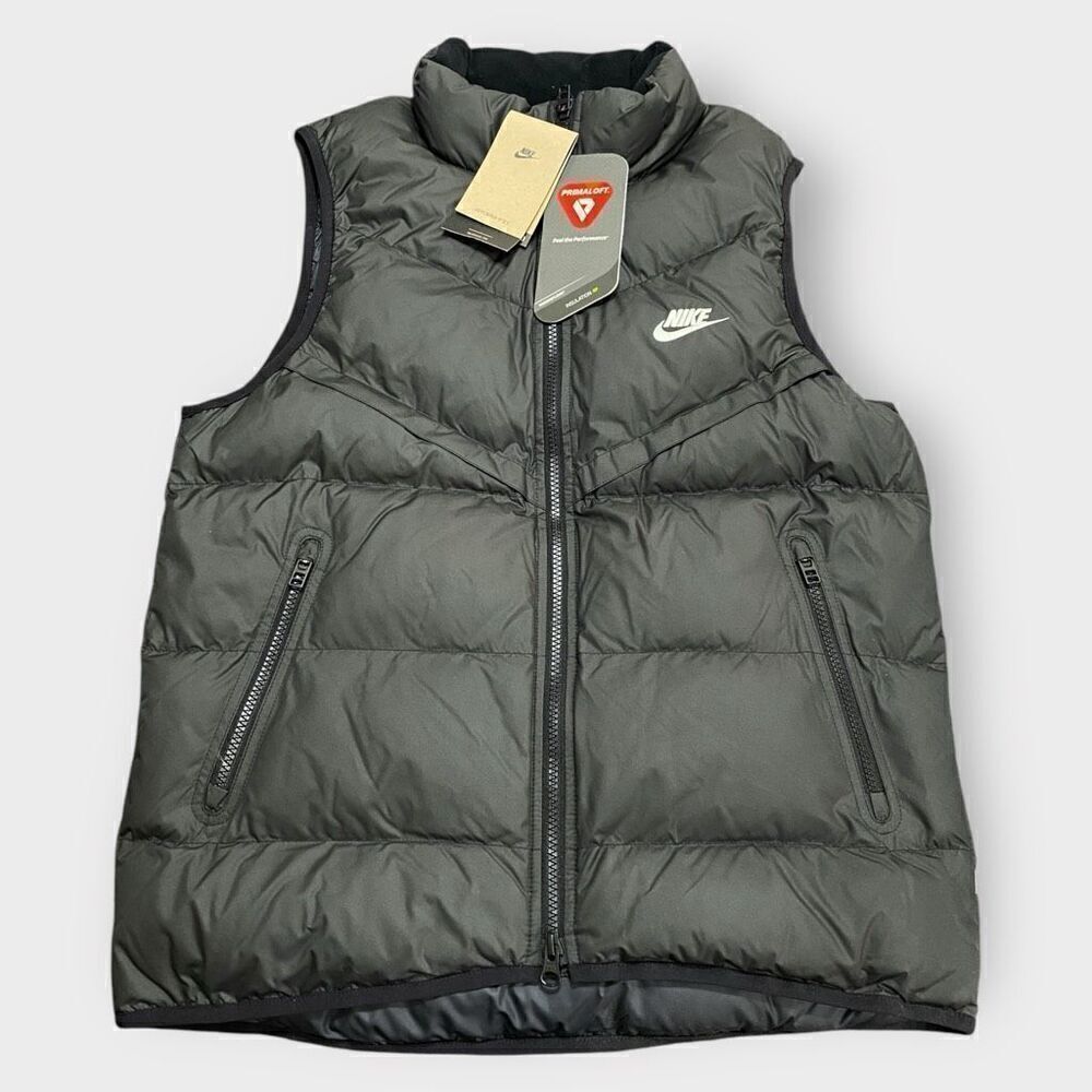 Nike Storm-FIT Windrunner Mens Insulated Primaloft Vest size Small New with Tags